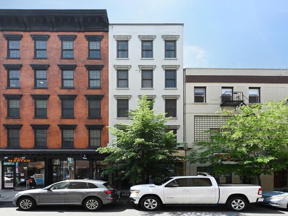 307 1st St 4, Hoboken NJ 07030
