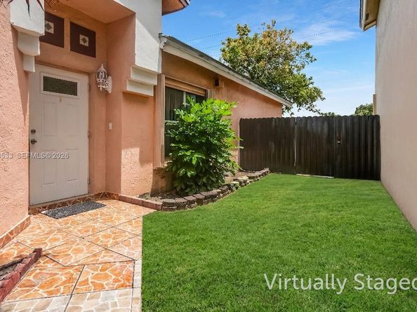 18825 NW 52nd Court, Miami Gardens FL 33055