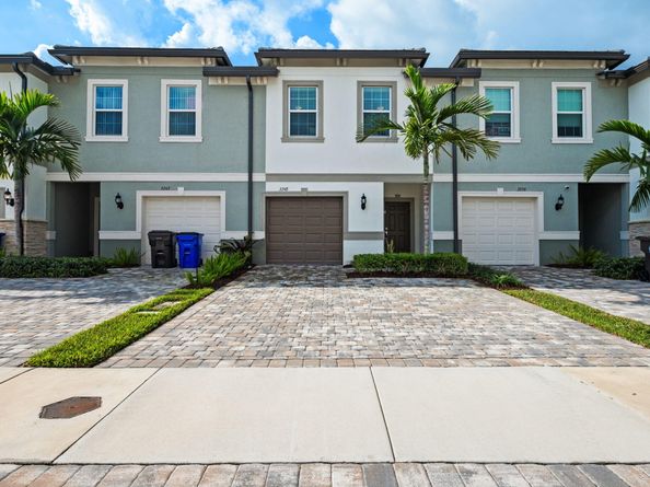 3248 Watercress Drive, Lauderdale Lakes FL 33311