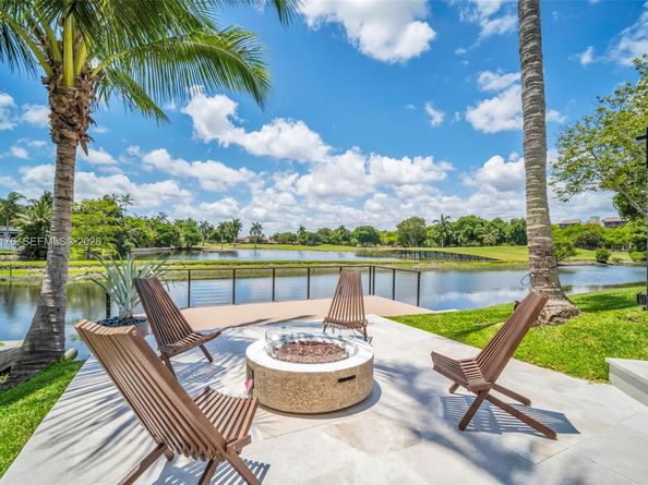 4430 Casper Court, Hollywood FL 33021