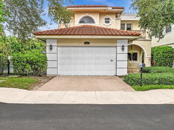 3555 Forest View Circle