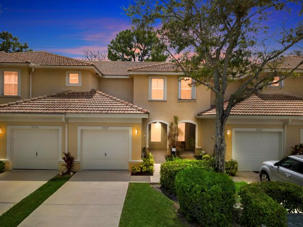 1527 Barrymore Court, Wellington FL 33414