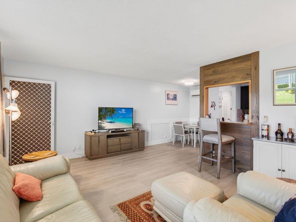 880 Horizons W 106, Boynton Beach FL 33435