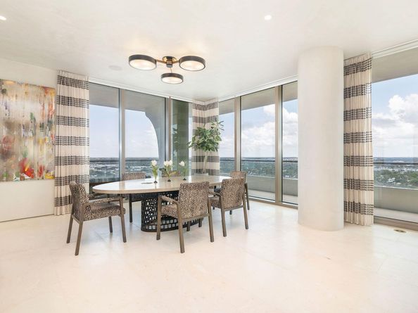 200 Arkona Court 2101, West Palm Beach FL 33401