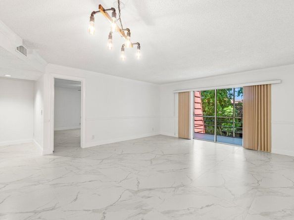 22615 SW 66th Avenue 310, Boca Raton FL 33428