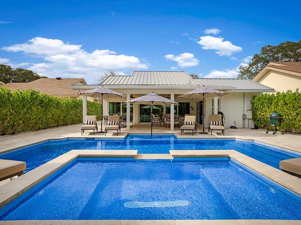 221 E River Park Drive, Jupiter FL 33477