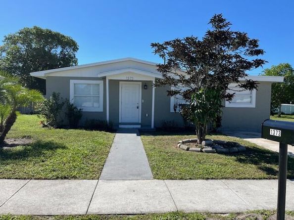 1373 W 30th Street, Riviera Beach FL 33404