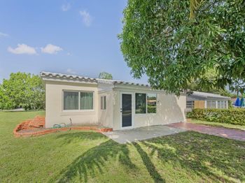 17570 NE 19th Avenue