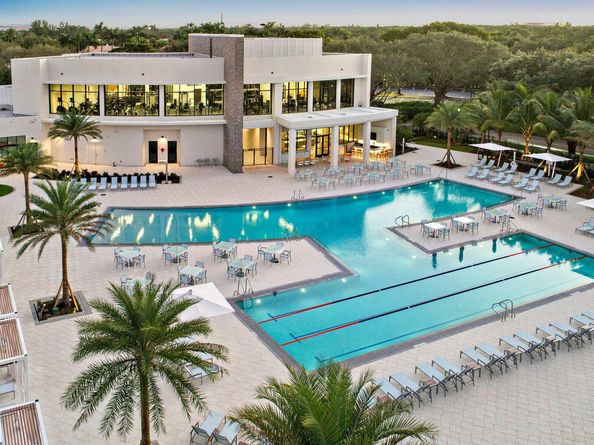 7370 Orangewood Lane 204, Boca Raton FL 33433