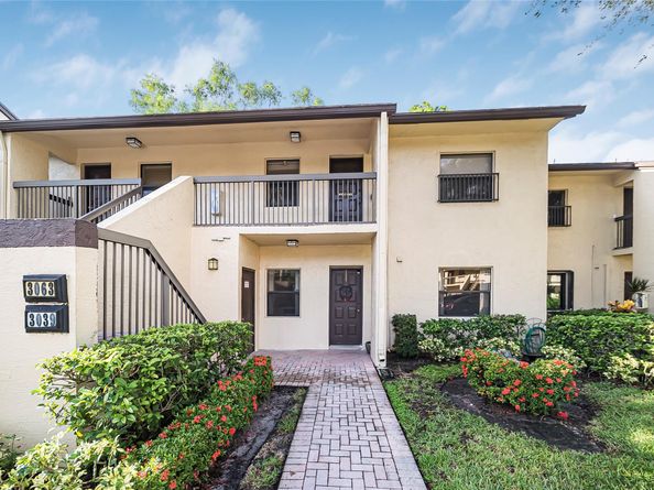3039 Carambola Cir 3039, Coconut Creek FL 33066