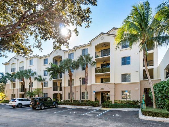 1 Renaissance Way 117, Boynton Beach FL 33426