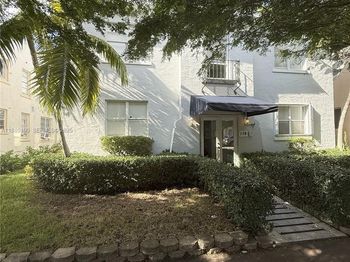 119 Menores Avenue