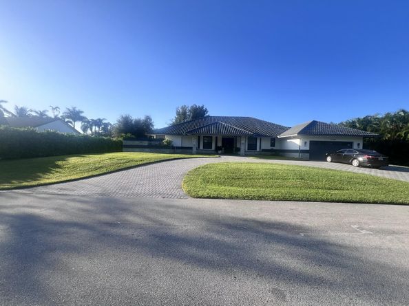 Undisclosed Address #FX-10532735, Plantation FL 33325