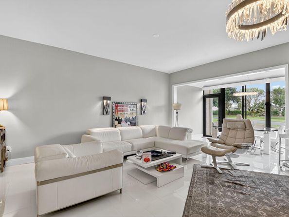 7535 La Paz Boulevard 105, Boca Raton FL 33433