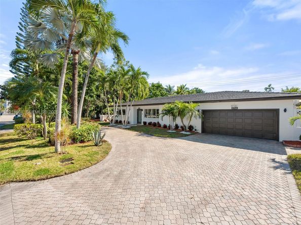 2764 NE 35th Street, Fort Lauderdale FL 33306