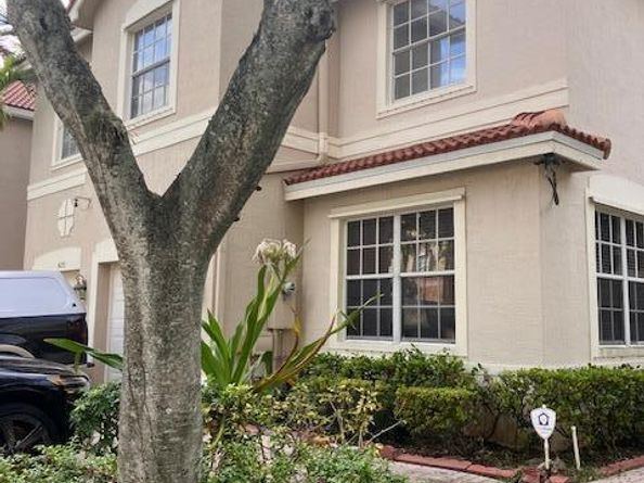 4262 SW 124 Way, Miramar FL 33027