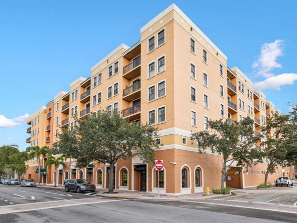 511 Lucerne Avenue 416, Lake Worth Beach FL 33460