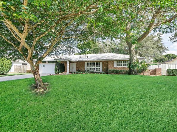 237 NW 92nd Ave, Coral Springs FL 33071