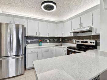 337 Knotty Pine Circle