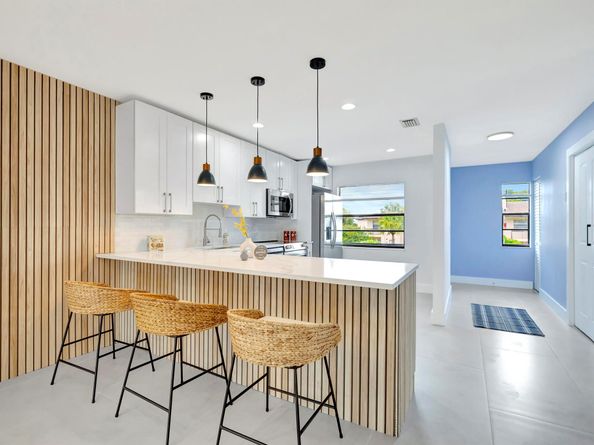 7898 Eastlake Drive 7d, Boca Raton FL 33433