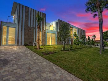 824 W Marbella Lane