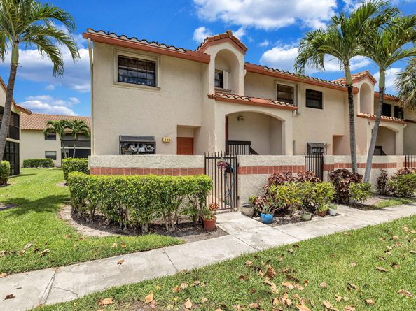 305 Congressional Way, Deerfield Beach FL 33442
