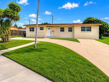 9120 SW 16th Street