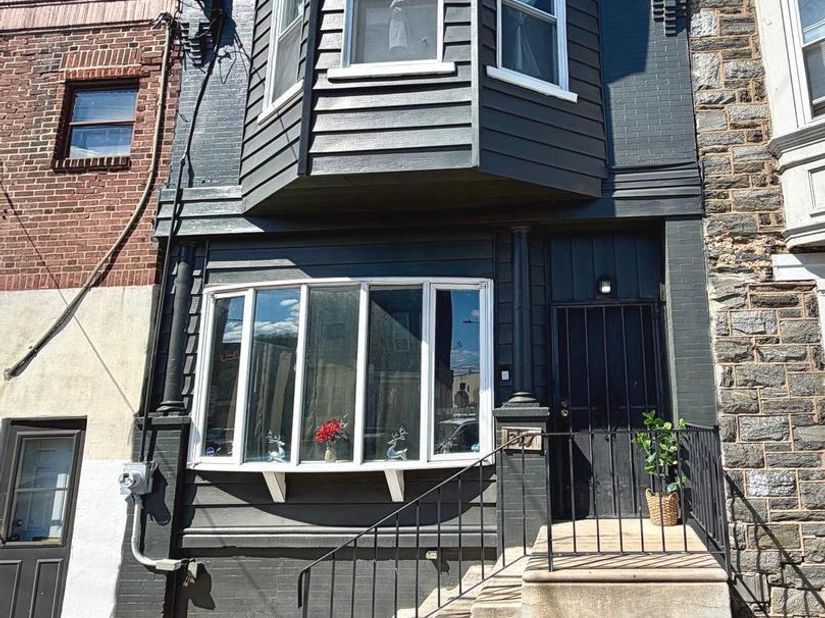 2127 W Cambria Street, Philadelphia PA 19132