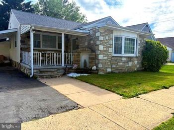 712 Benson Street