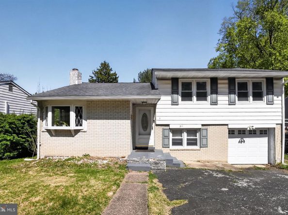 311 Limekiln Pike, Glenside PA 19038