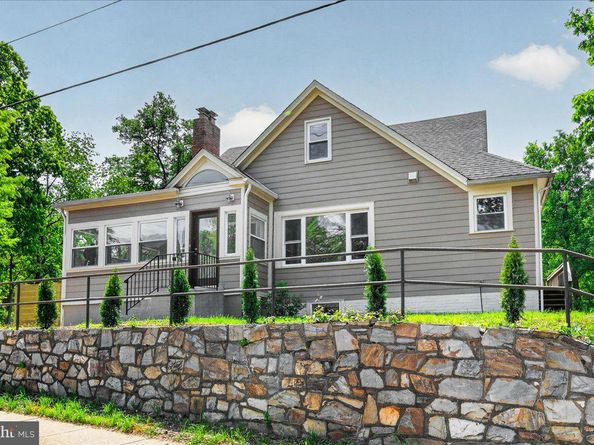 4448 W Braddock Road, Alexandria VA 22304