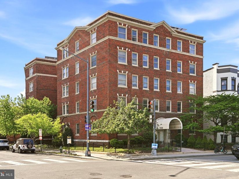 3500 13TH Street NW 107, Washington DC 20010