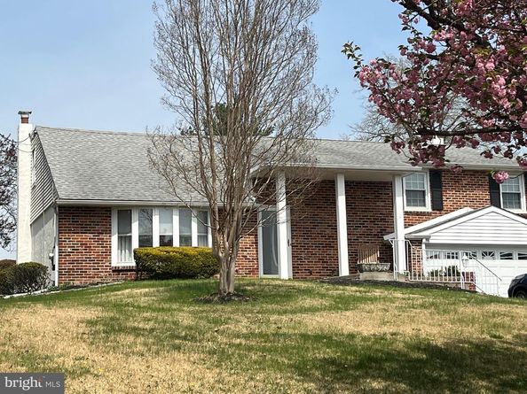 212 S Marmic Drive, Southampton PA 18966
