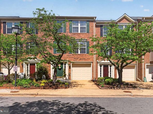 917 Rolfe Place, Alexandria VA 22314