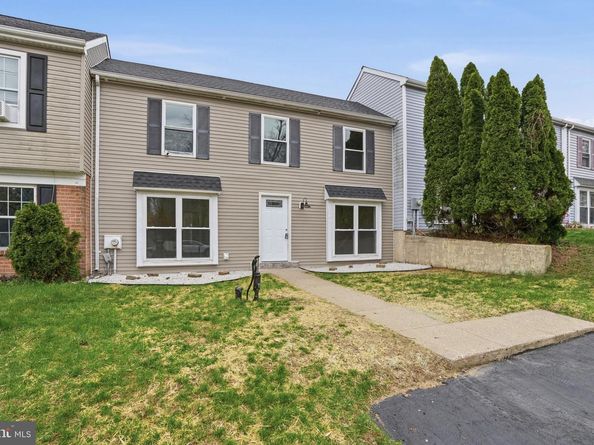 6687 Pickwick Court, Bensalem PA 19020