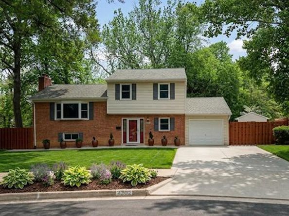 3302 Chicamuxen Court, Falls Church VA 22041