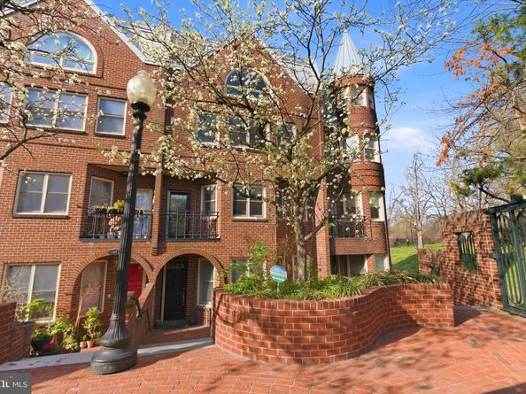 1215 28TH Street NW L4, Washington DC 20007