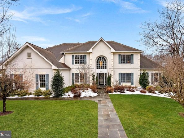 10317 Brittenford Drive, Vienna VA 22182