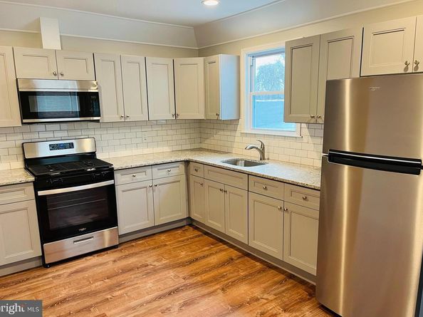 424 N Springfield Road, Clifton Heights PA 19018