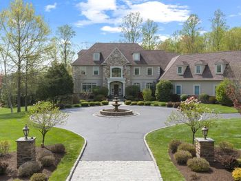 203 Wecks Pond