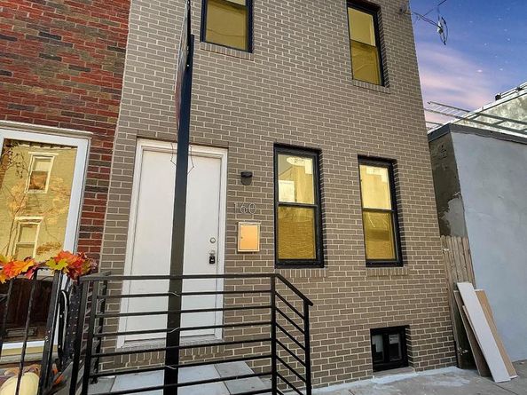 160 Mcclellan Street, Philadelphia PA 19148