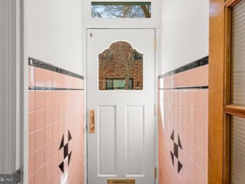 1607 S Beulah Street