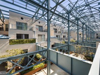 3 N Chris Columbus Boulevard