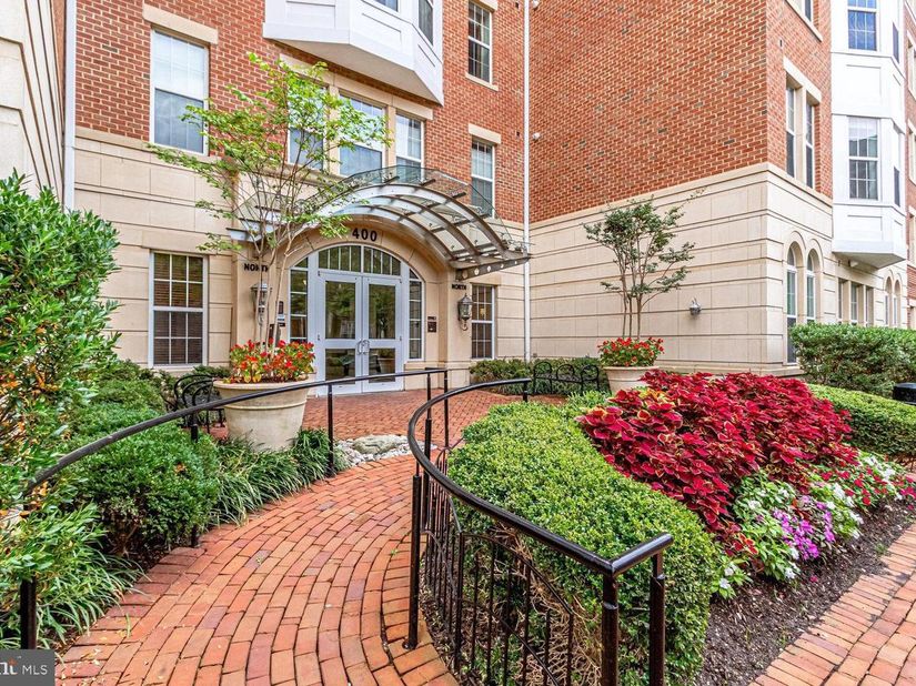 400 Cameron Station Boulevard 117, Alexandria VA 22304