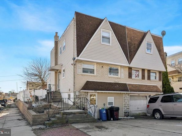 2842 Michael Road, Philadelphia PA 19152