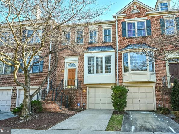 2143 Wolftrap Court, Vienna VA 22182
