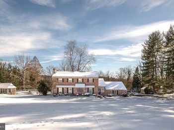 334 Echo Valley Lane