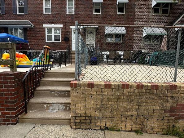 6018 Frontenac Street, Philadelphia PA 19149