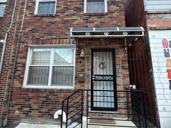 732 Dickinson Street