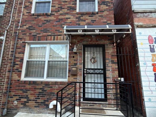 732 Dickinson Street, Philadelphia PA 19147